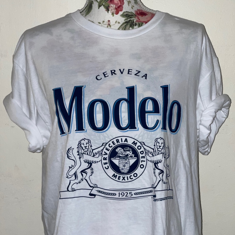 Modelo T-shirt